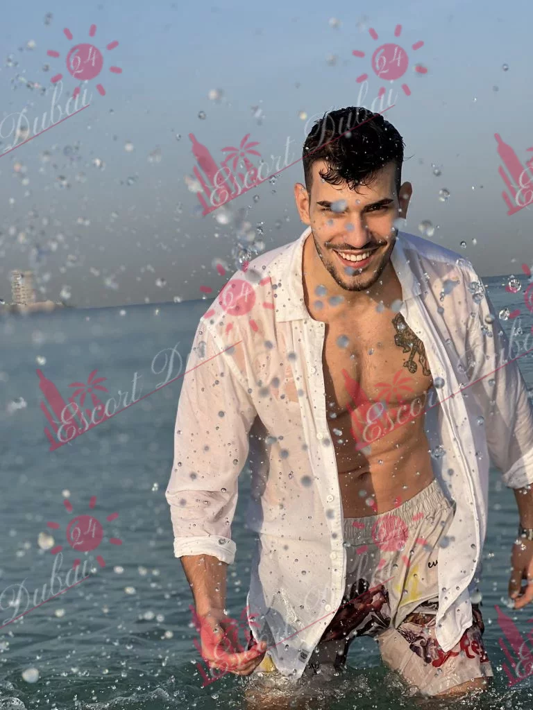 Adrian, 22 years old, 188 cm