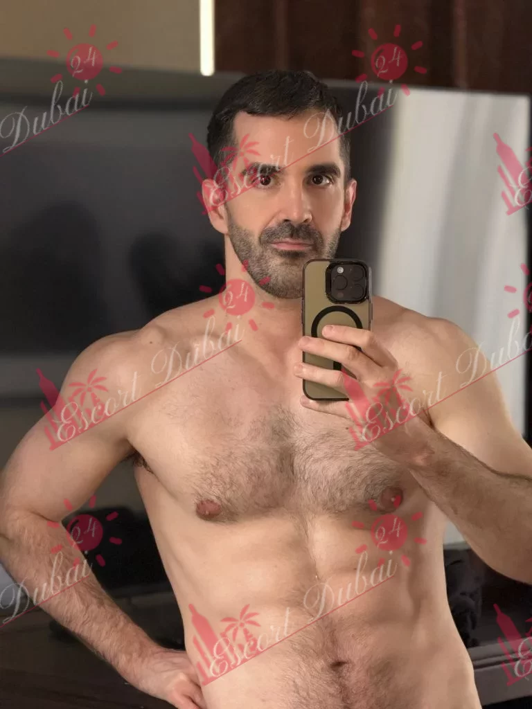 Blake, 30 years old, 180 cm