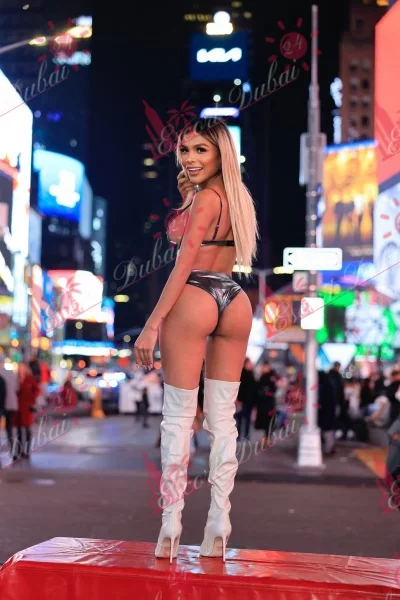 Ella, 22 years old, 158 cm, medium