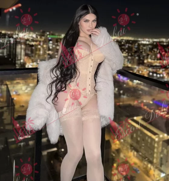 Juliette, 24 years old, 176 cm, large