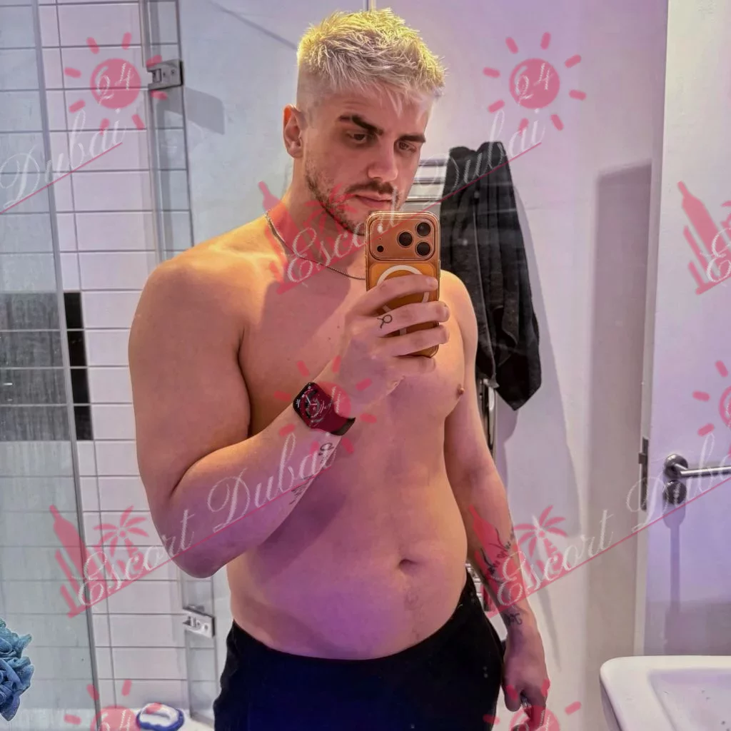 Lucas, 32 years old, 185 cm