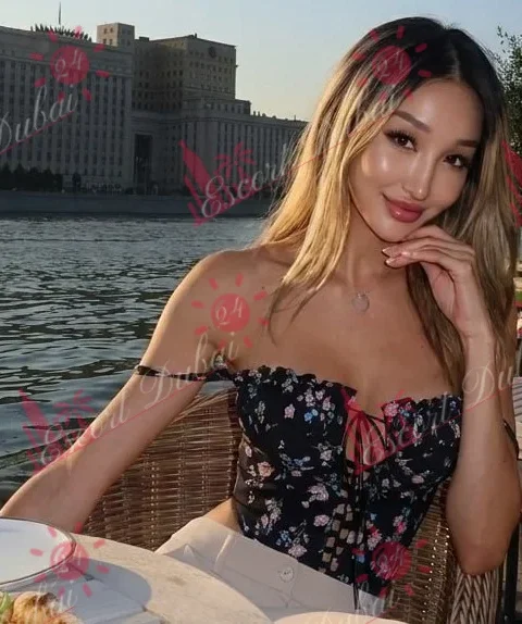 Yulduz, 26 — Kazakh escort in Al Barsha, Dubai
