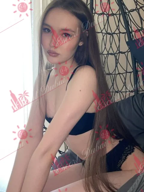 Botagoz, 18 — Kazakh escort in Al Barsha, Dubai