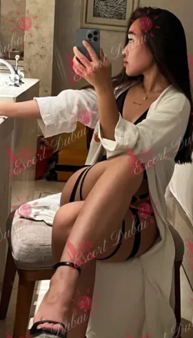 Saltanat, 24 — Kazakh escort in Deira, Dubai